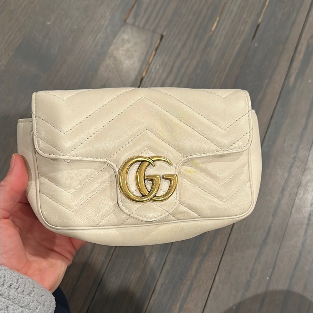Gucci Cream Quilted Women's Bag
